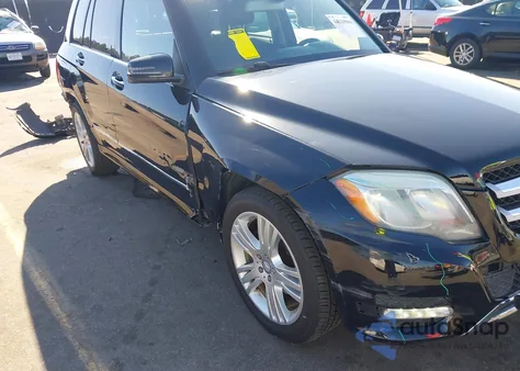 2015 Mercedes-Benz Glk 350 z USA, uszkodzony, nr VIN WDCGG5HB0FG433535